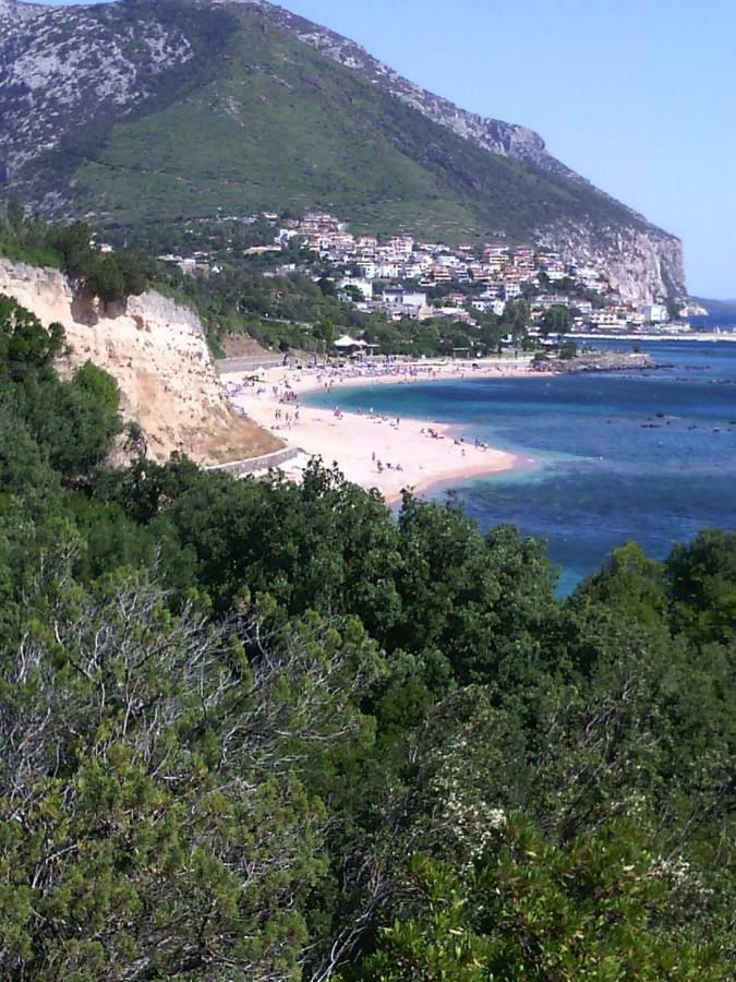 Appartamento Millelire Cala Gonone Exterior photo